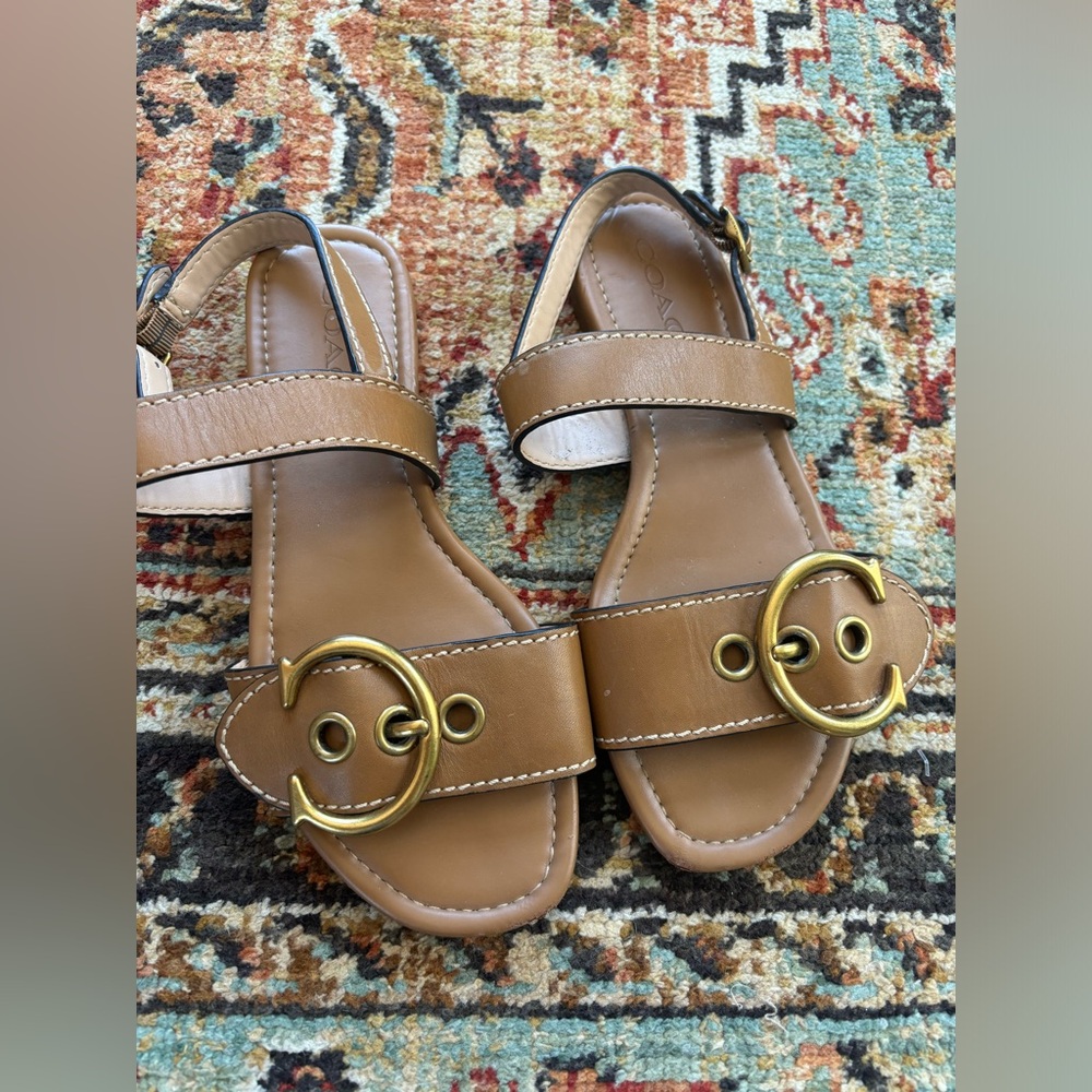 Coach sandals size 6